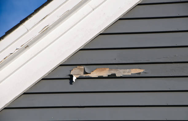 Best Demolition Debris Removal  in Searingtown, NY